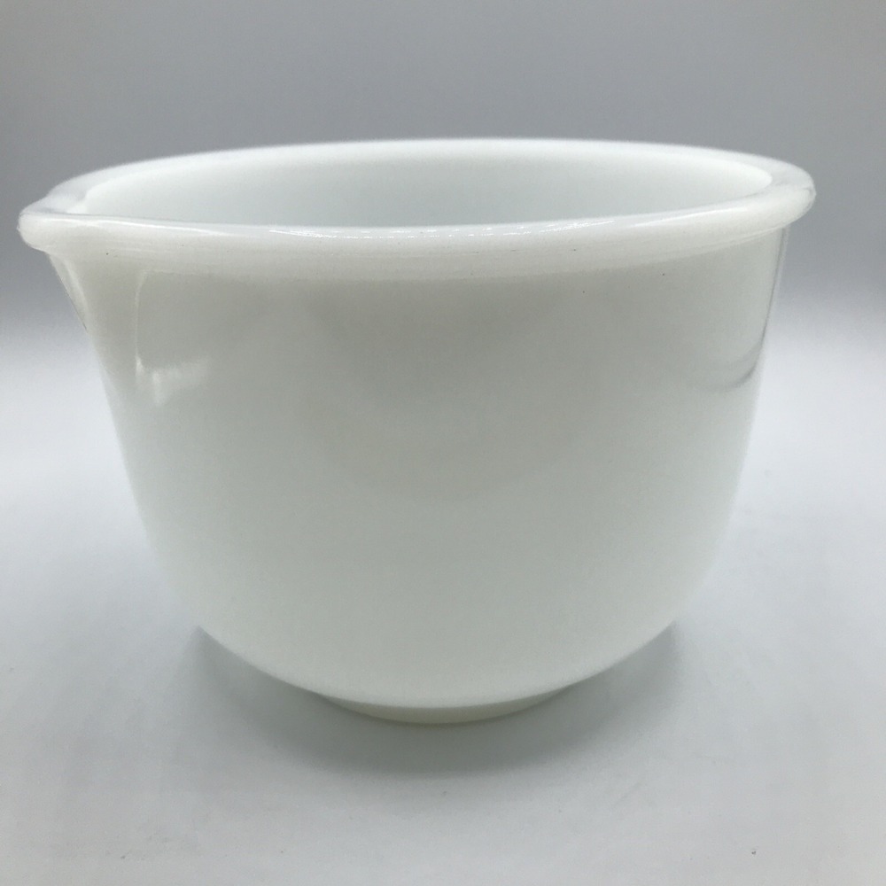 Glass bake for Sunbeam White Milk Glass Mixing Bowl‎ #9